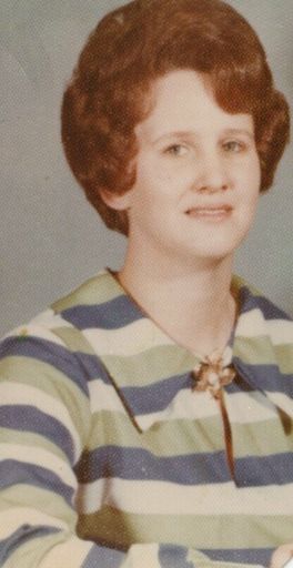 Brenda (Akin)  Luttrell photo gallery thumbnail 27 of 50