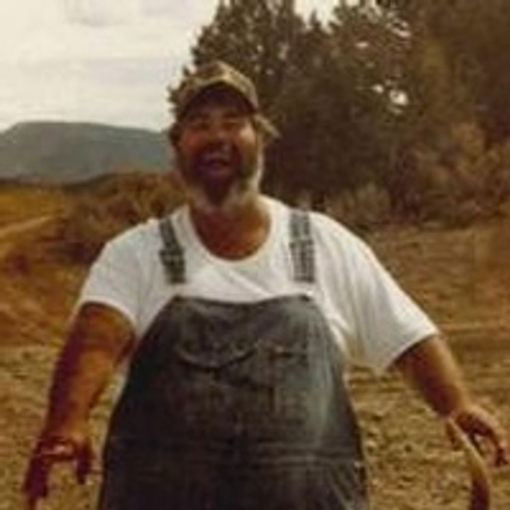 Ronnie  Ray McComic