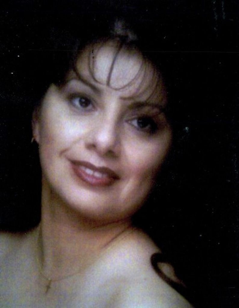 Laura Sandate Brown Profile Photo