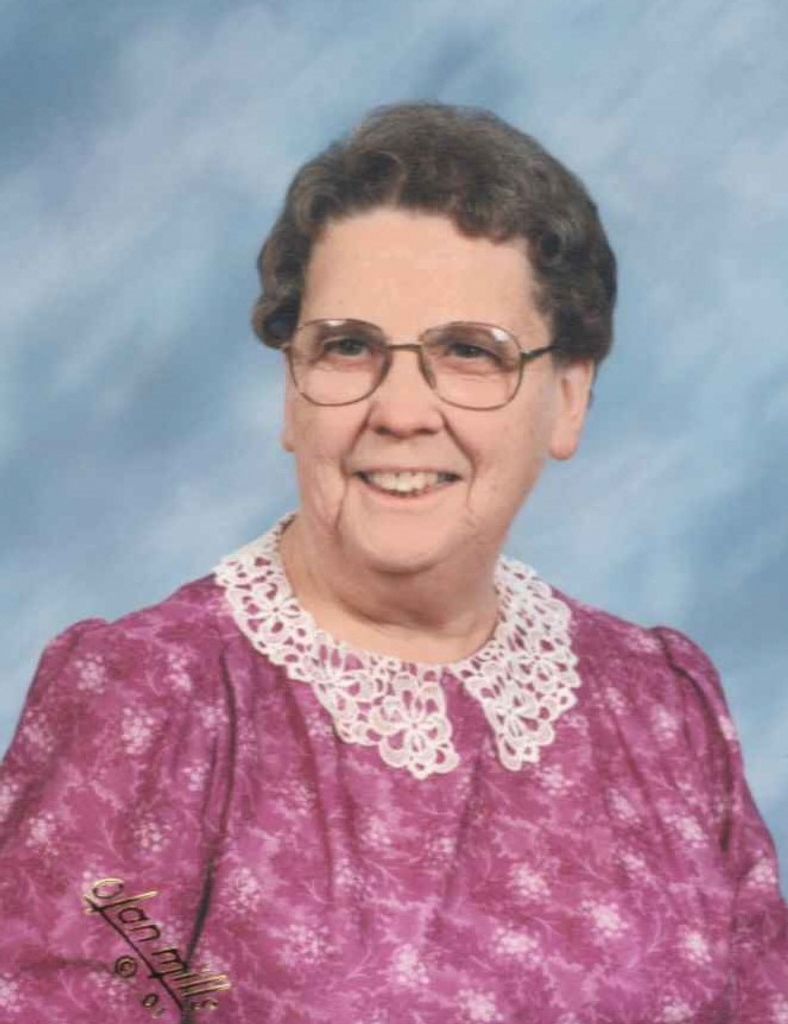 Evelyn Edge Theiss Profile Photo