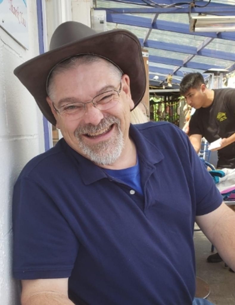 Steven Wade White Profile Photo