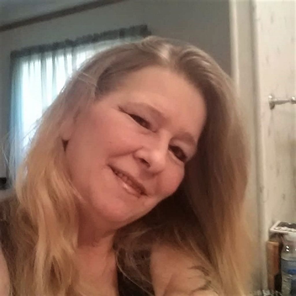 Tina "Tienna" Newransky