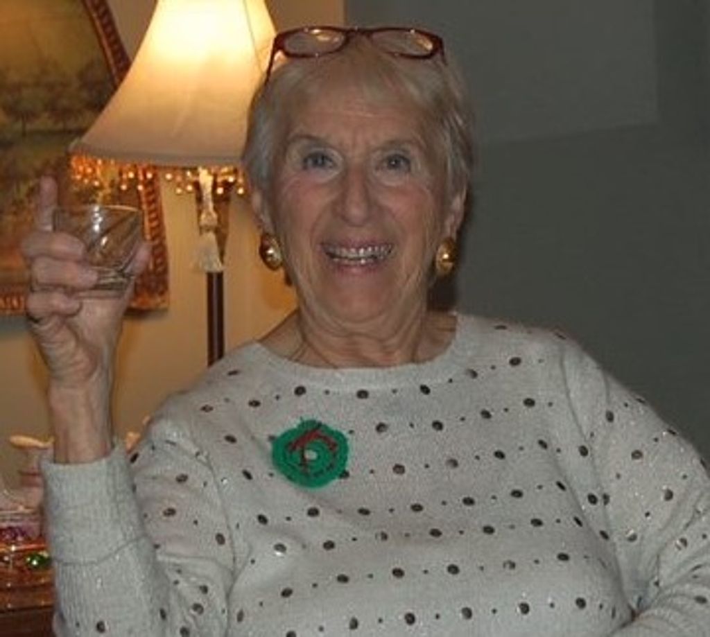 Gloria McMaster
