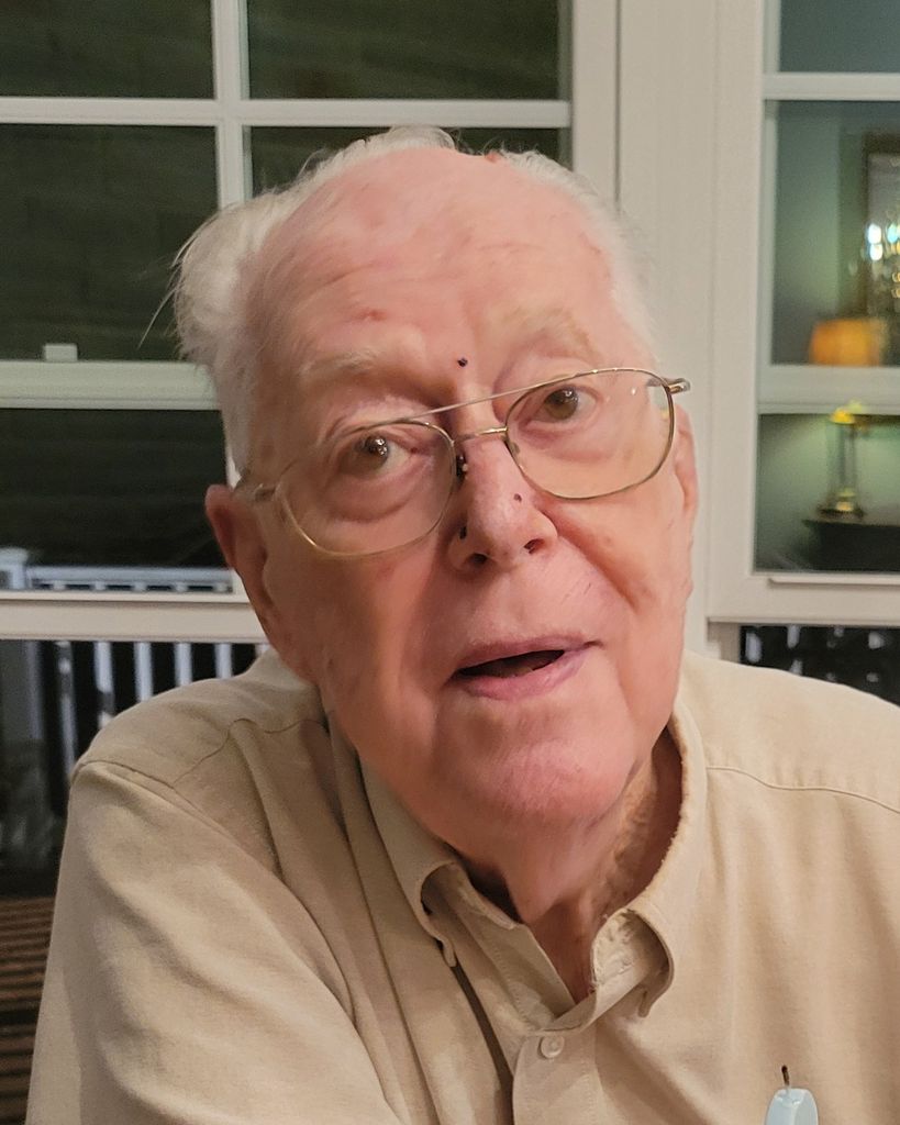 Roland Smith Profile Photo