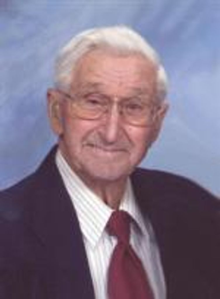 Everett Charles Mckee