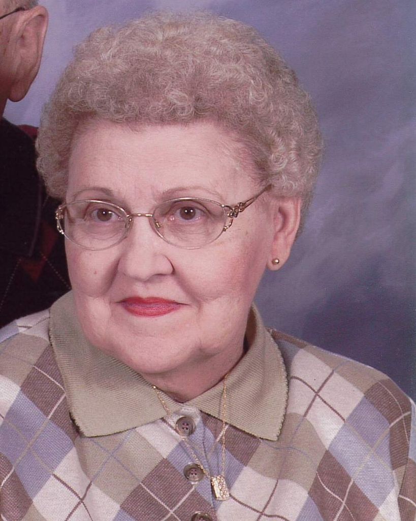 Vivian Darlene Radke