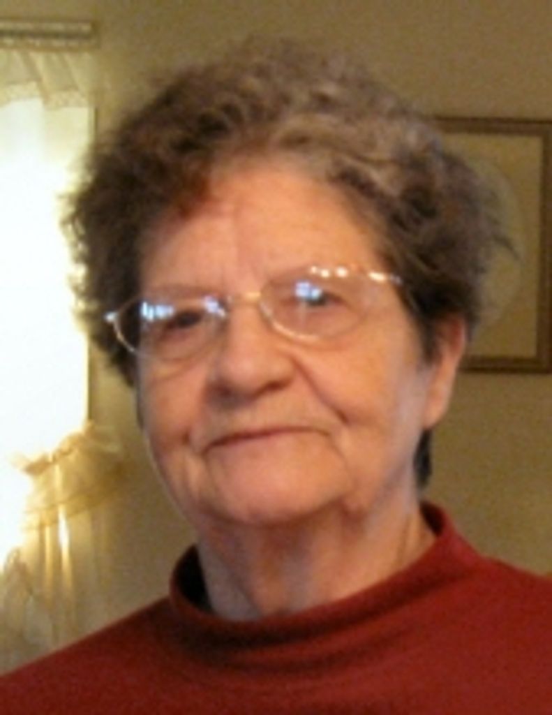 Claudia Helton