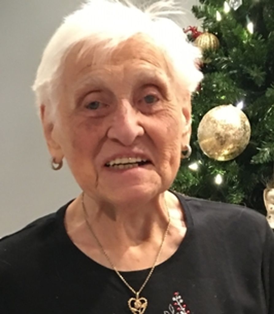 Lilli Hayward