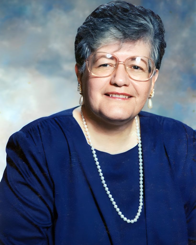 Maria (Lupe) Benitez