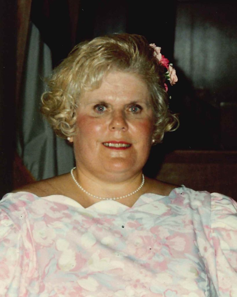 Leigh Holland
