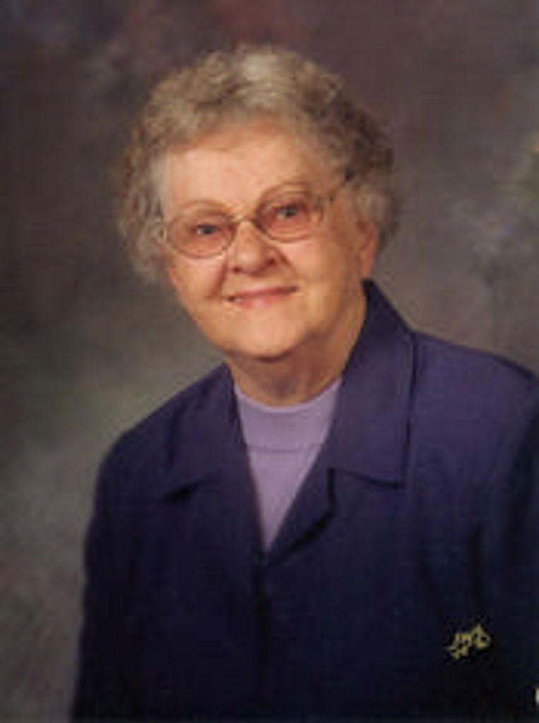 Esther Allers Profile Photo