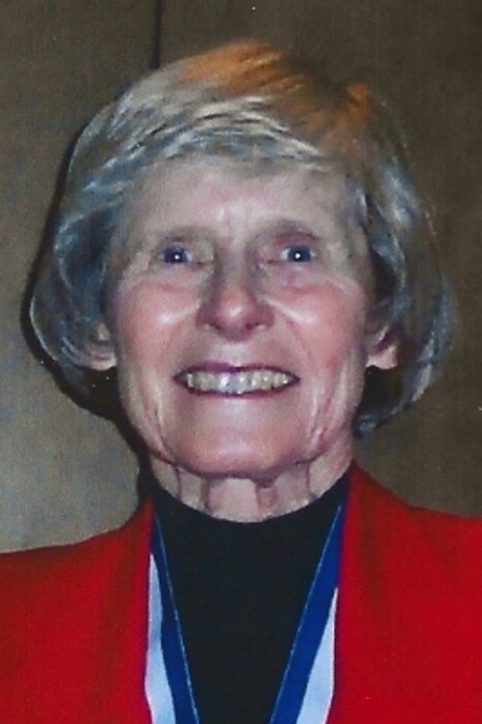 Shirley 'Sus' Helpenstell Profile Photo