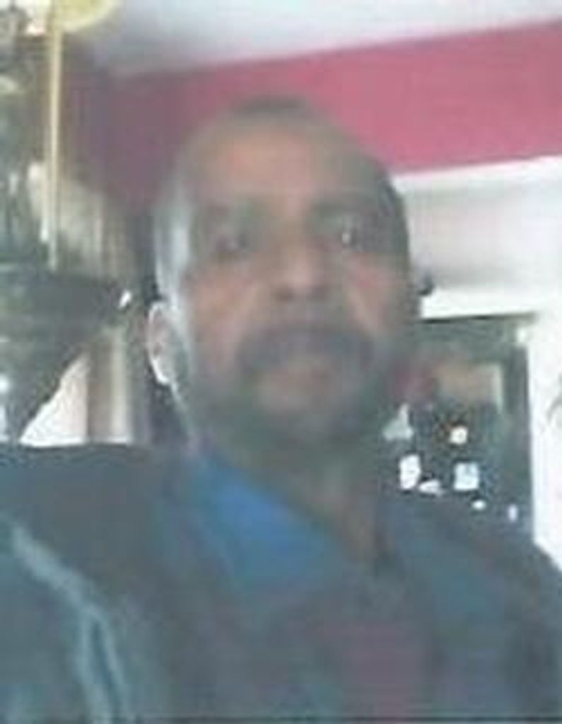 Melford Lee Crumb Profile Photo