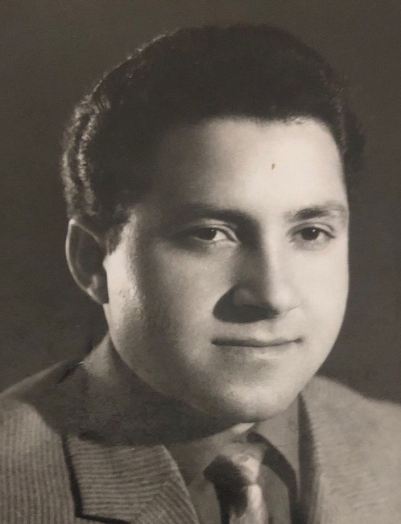 Emmanuel Athanasios Kerpelis Profile Photo