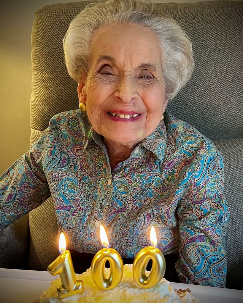 Joan Nushawg Hamilton Profile Photo