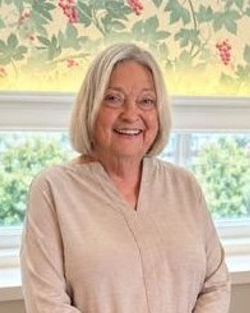 Shirley "Nana" Laughlin Profile Photo