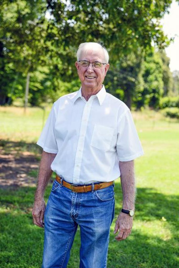 William Doyle Burnett Profile Photo