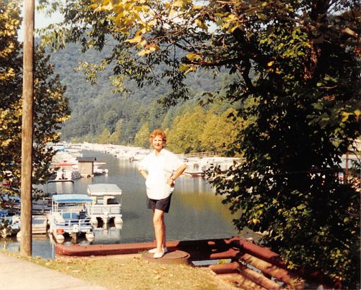 Irene (Wright)  Simpson photo gallery thumbnail 34 of 296