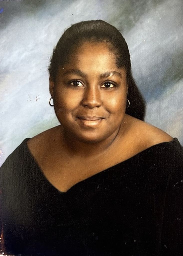 Deniqua Sierra James