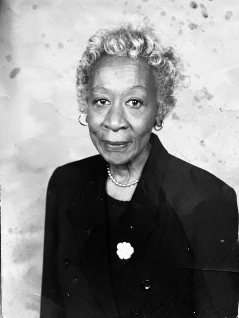 Mother Helen Louise Simon Profile Photo