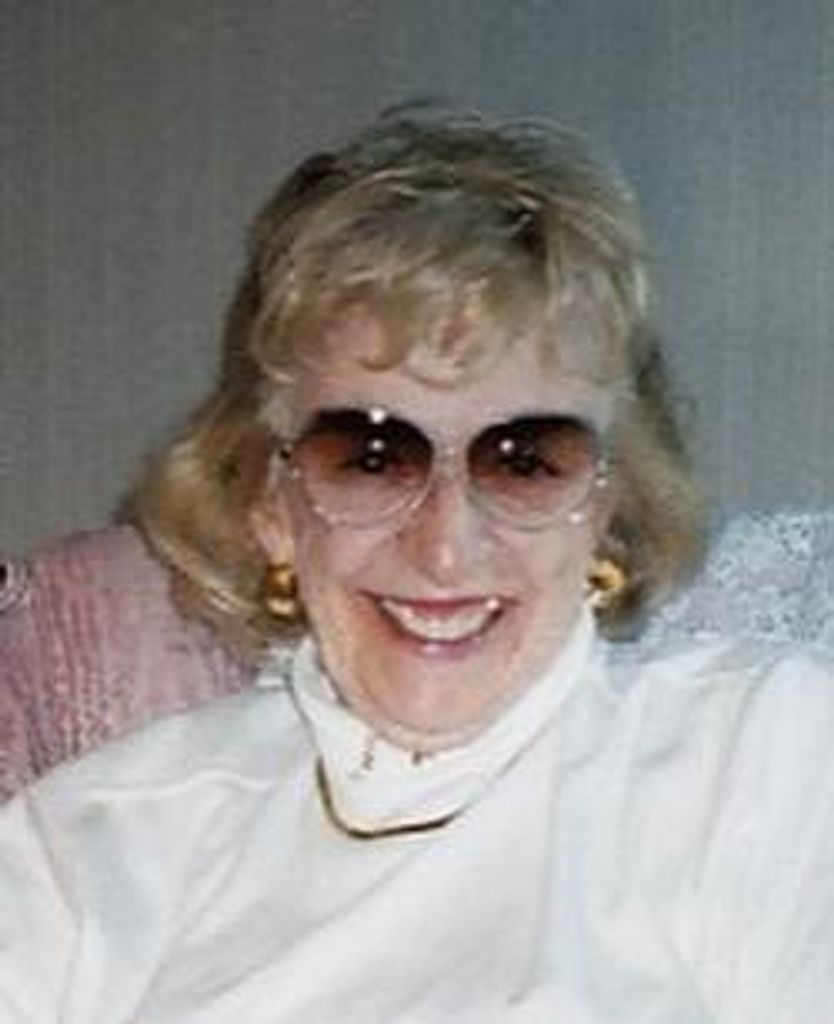 Dolores D Ewing