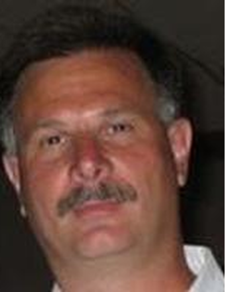 Dino  V. Roggero
