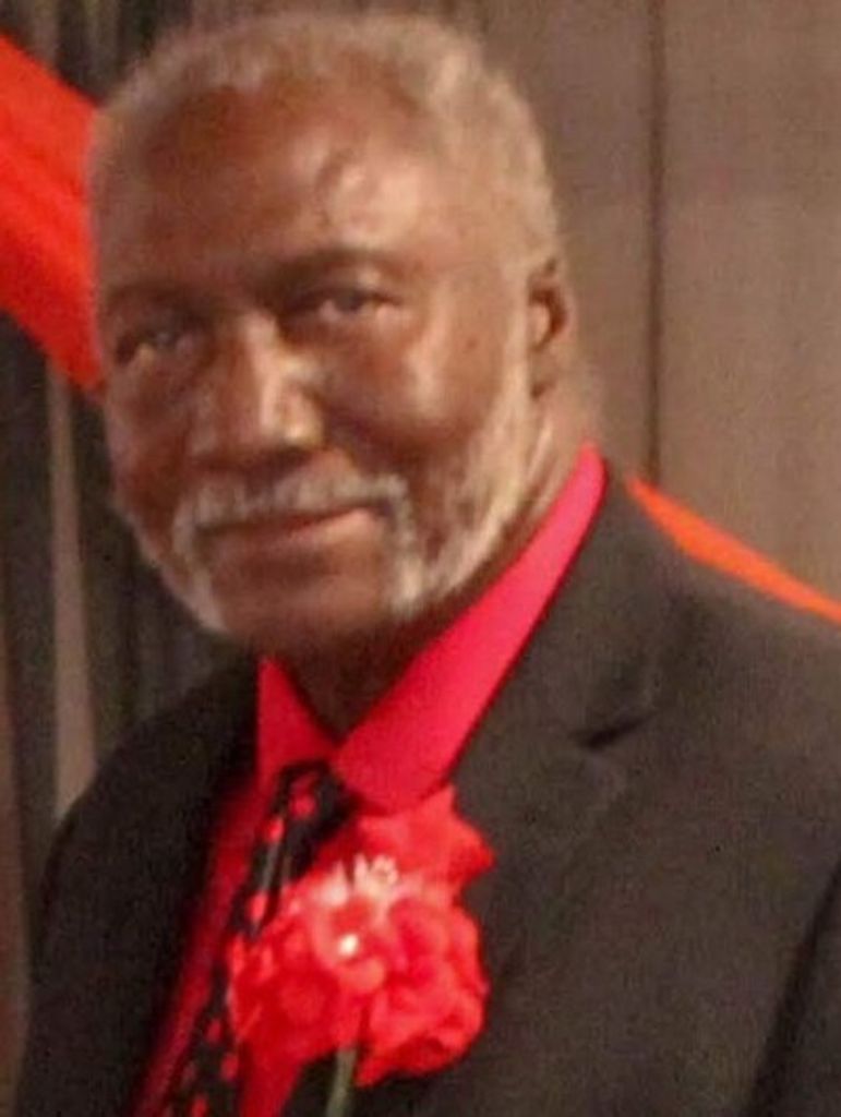 Freddie Howard Profile Photo