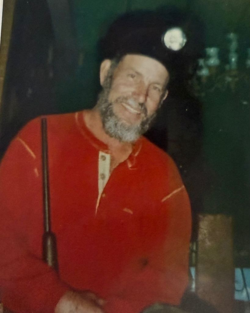 Walter Thomas "Buck" Hatmaker Sr. Profile Photo