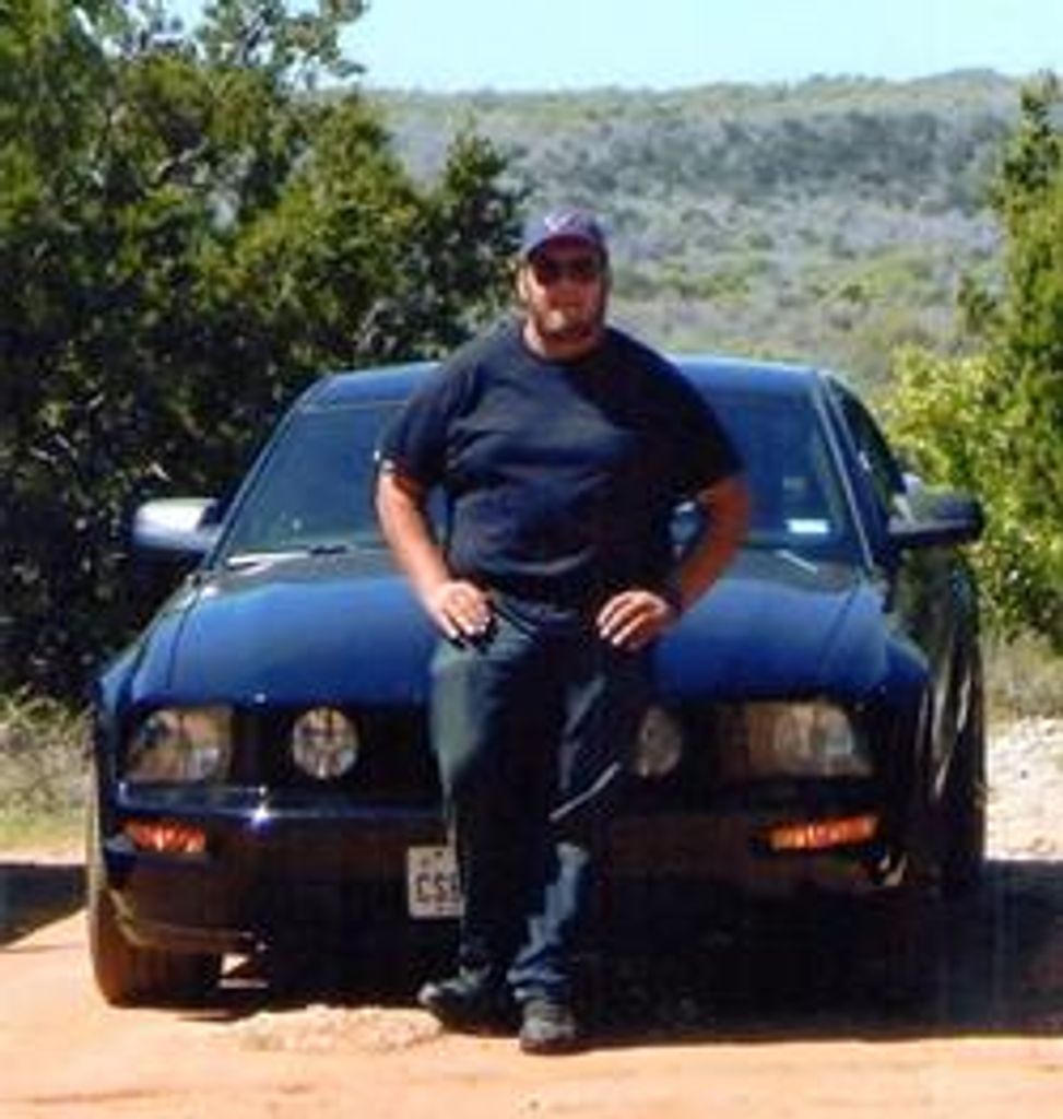 Louis Castaneda Iii Profile Photo