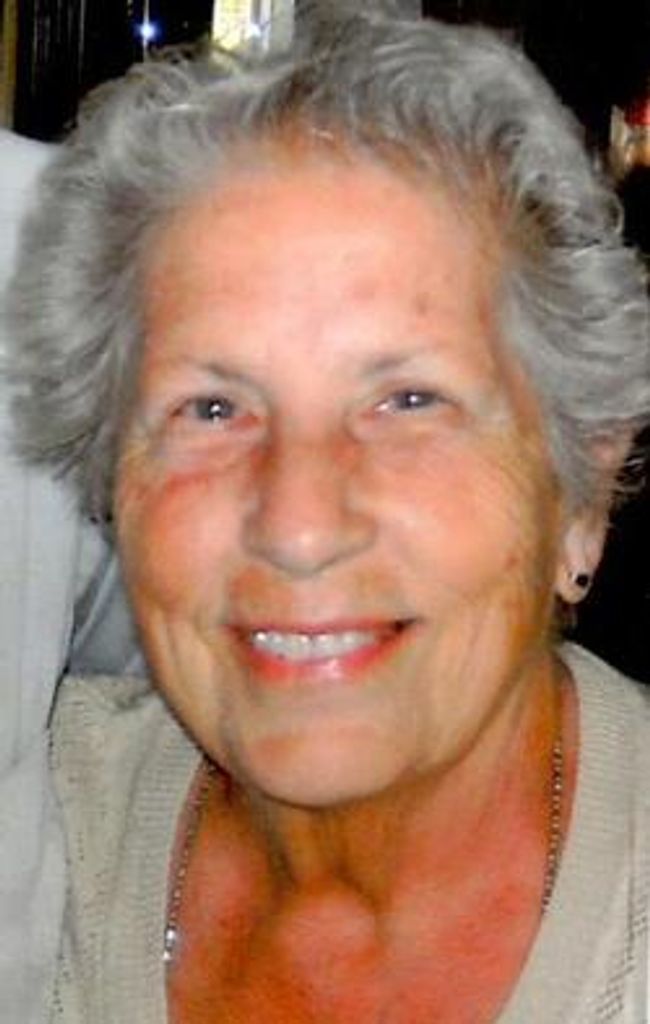 Ruthanna Darlene Daines