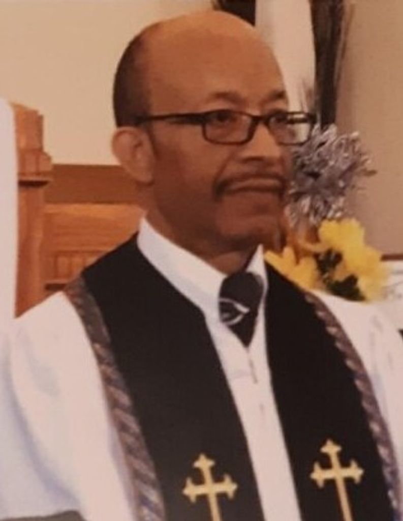Cliva Robinson, Jr. (C.B.)