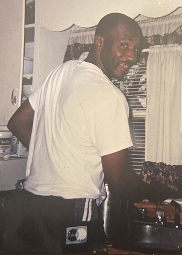 Johnny Earl Bingham Profile Photo