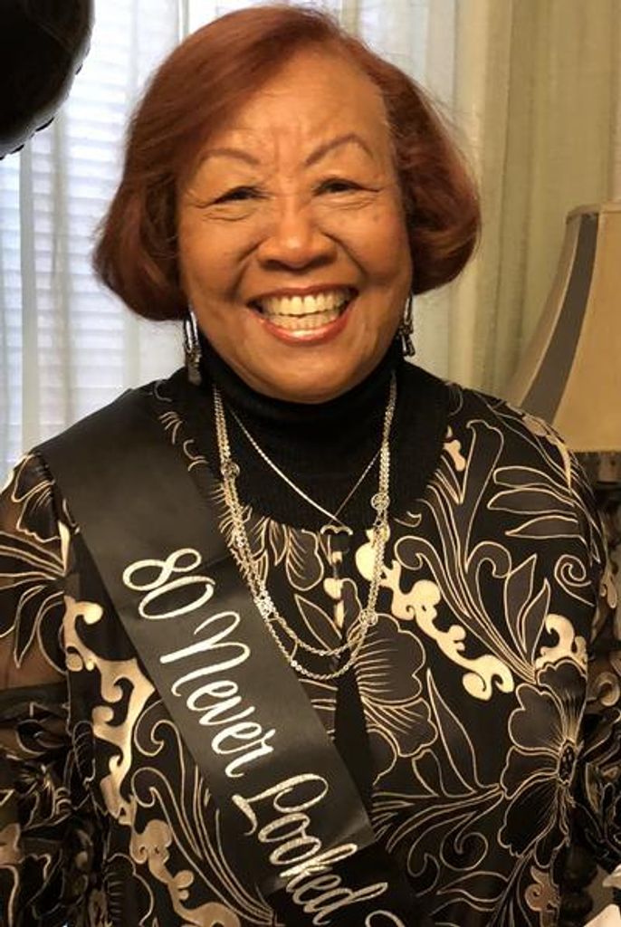 Una M. Harris Profile Photo