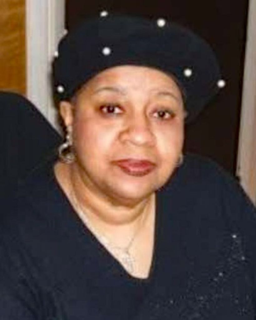 Maxine L Lee Profile Photo