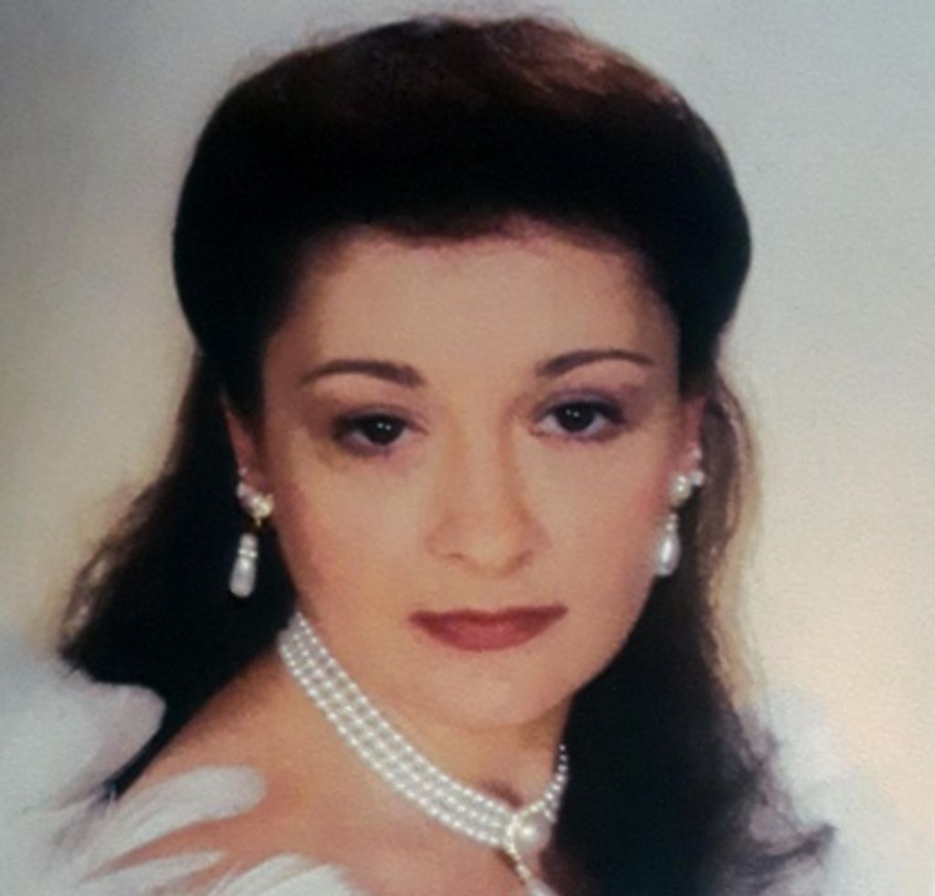 Maria O."Mary" Reis