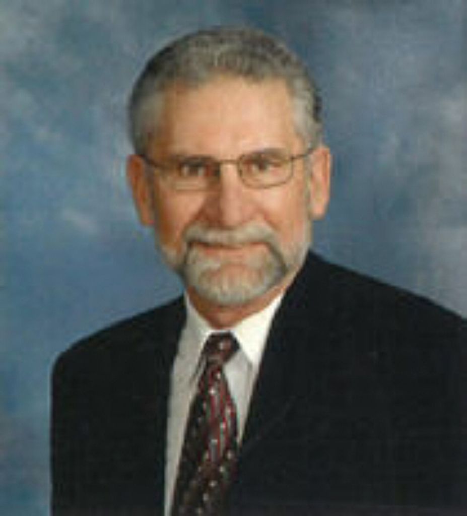 Ernest (Ernie) F Byerly