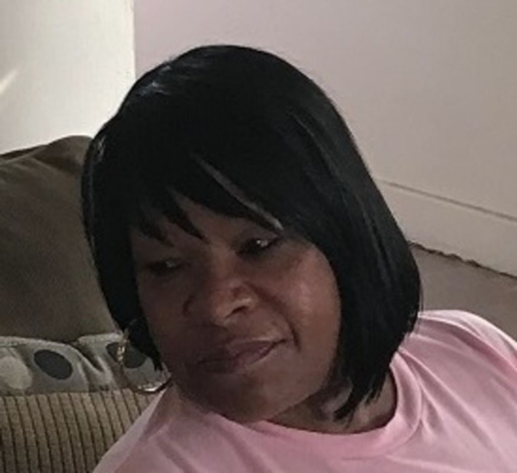Stephanie Curenton Profile Photo