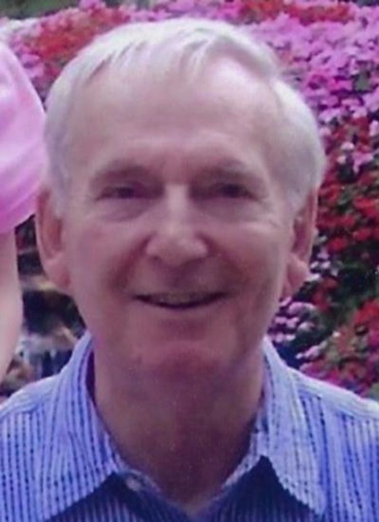 Lee E. Erdmann Profile Photo