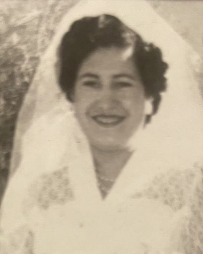 Maria V Gallego's obituary image