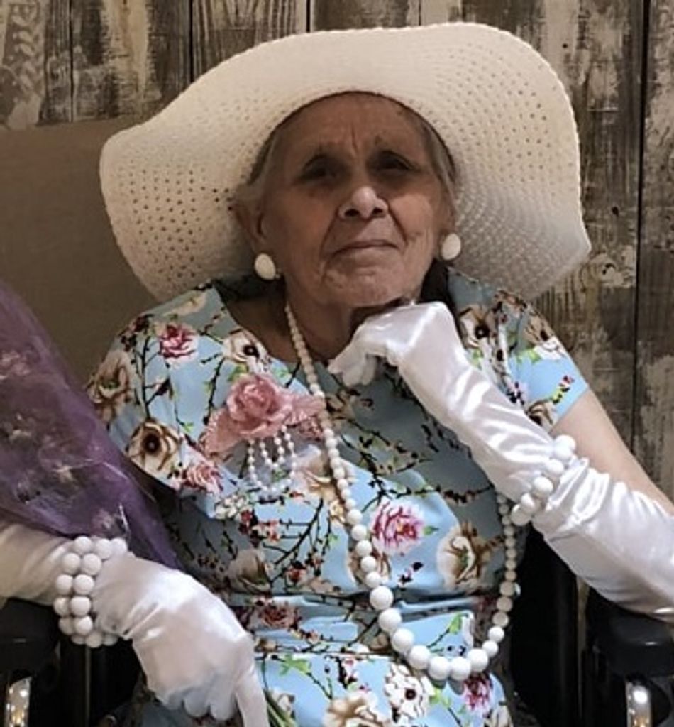 Victoriana Garza De Siller