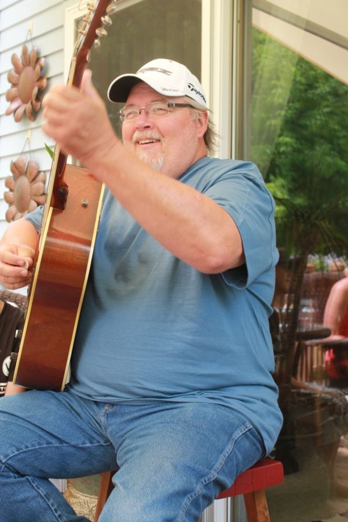 Chester "Chet" Hixson