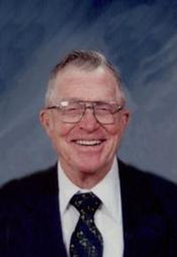 Kenneth Earle Profile Photo