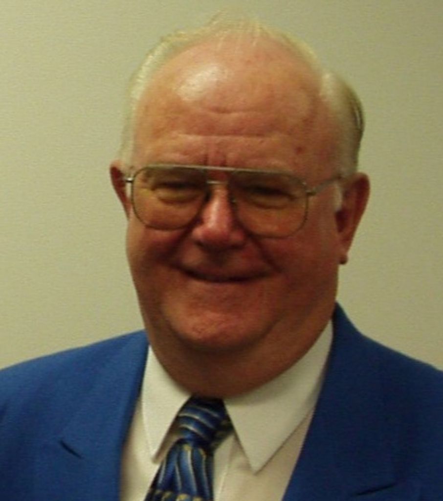Tom William Shelton