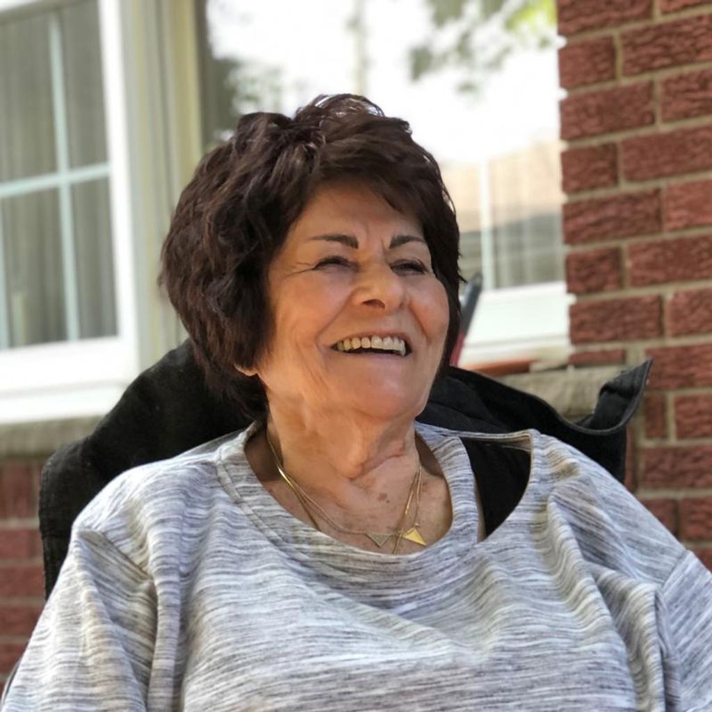 Elia Mary Snay Profile Photo