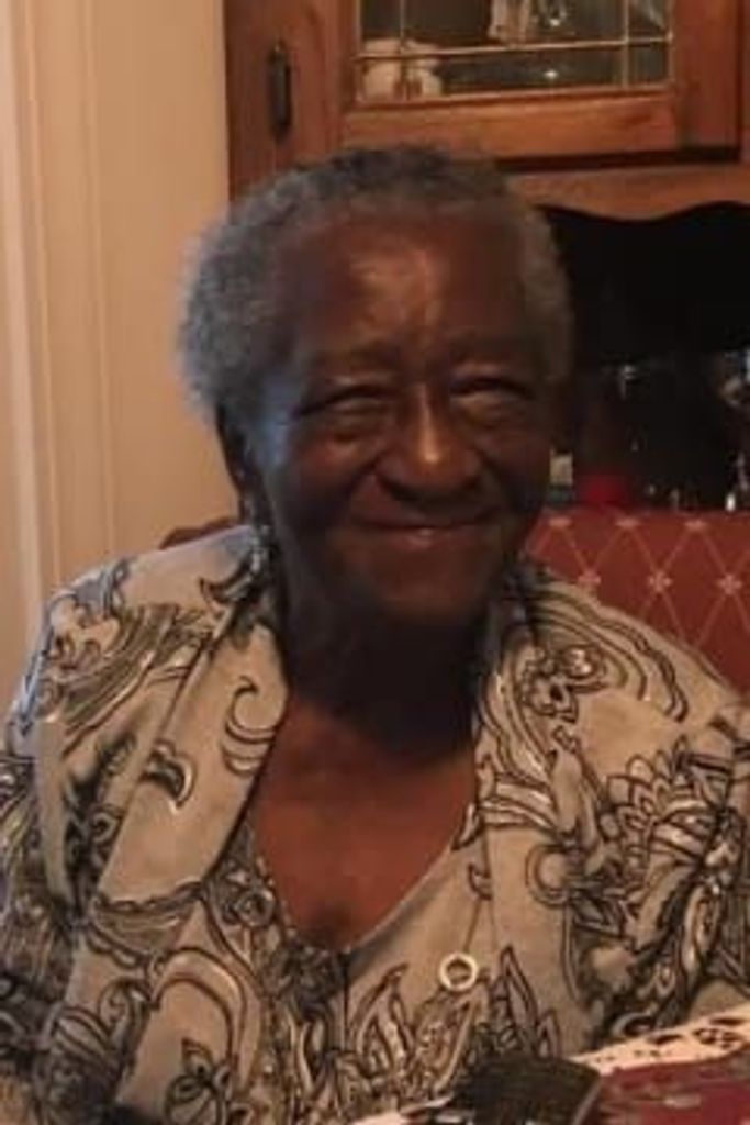 Lucy Frazier Profile Photo