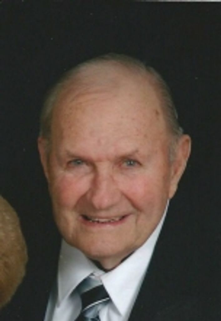 Lloyd TenDolle