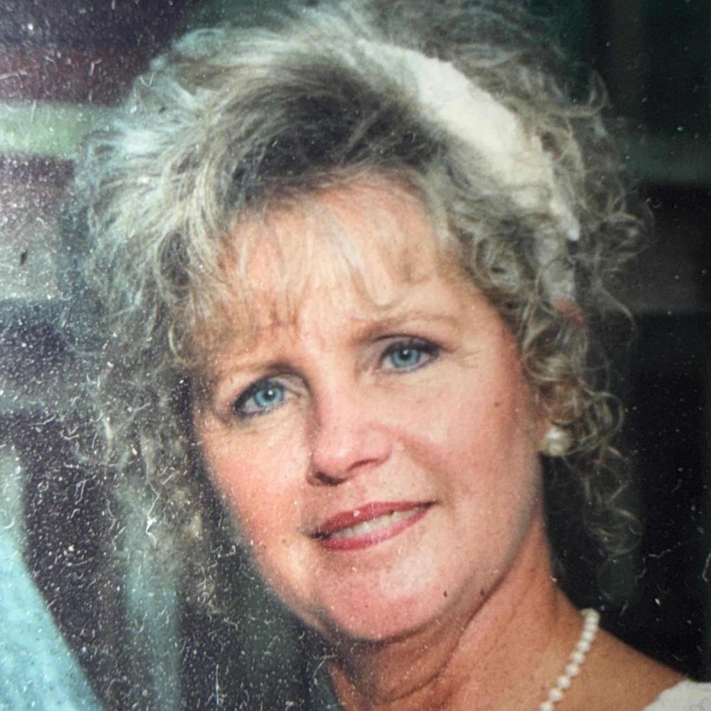 Glenda Downs (nee Wise) Profile Photo