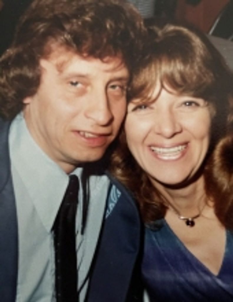 Rosalind L. "Susie" Schallitz