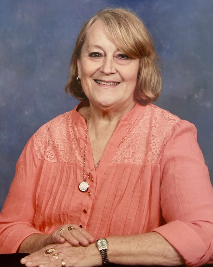Lynn Carlton