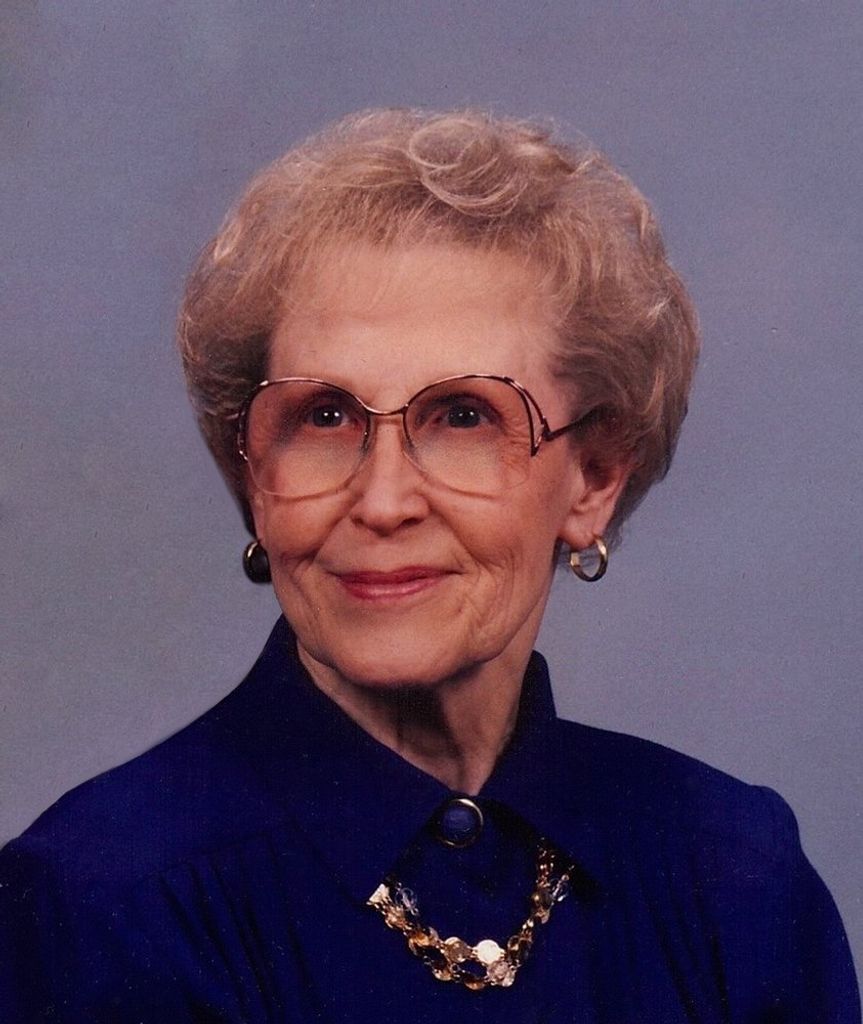 Dorothy  Lux  Alvine